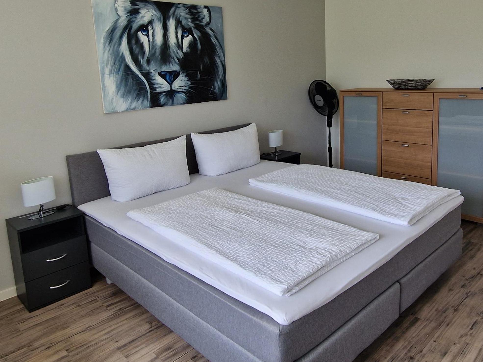 קיפנהיים Ferienwohnung Schlossblick מראה חיצוני תמונה