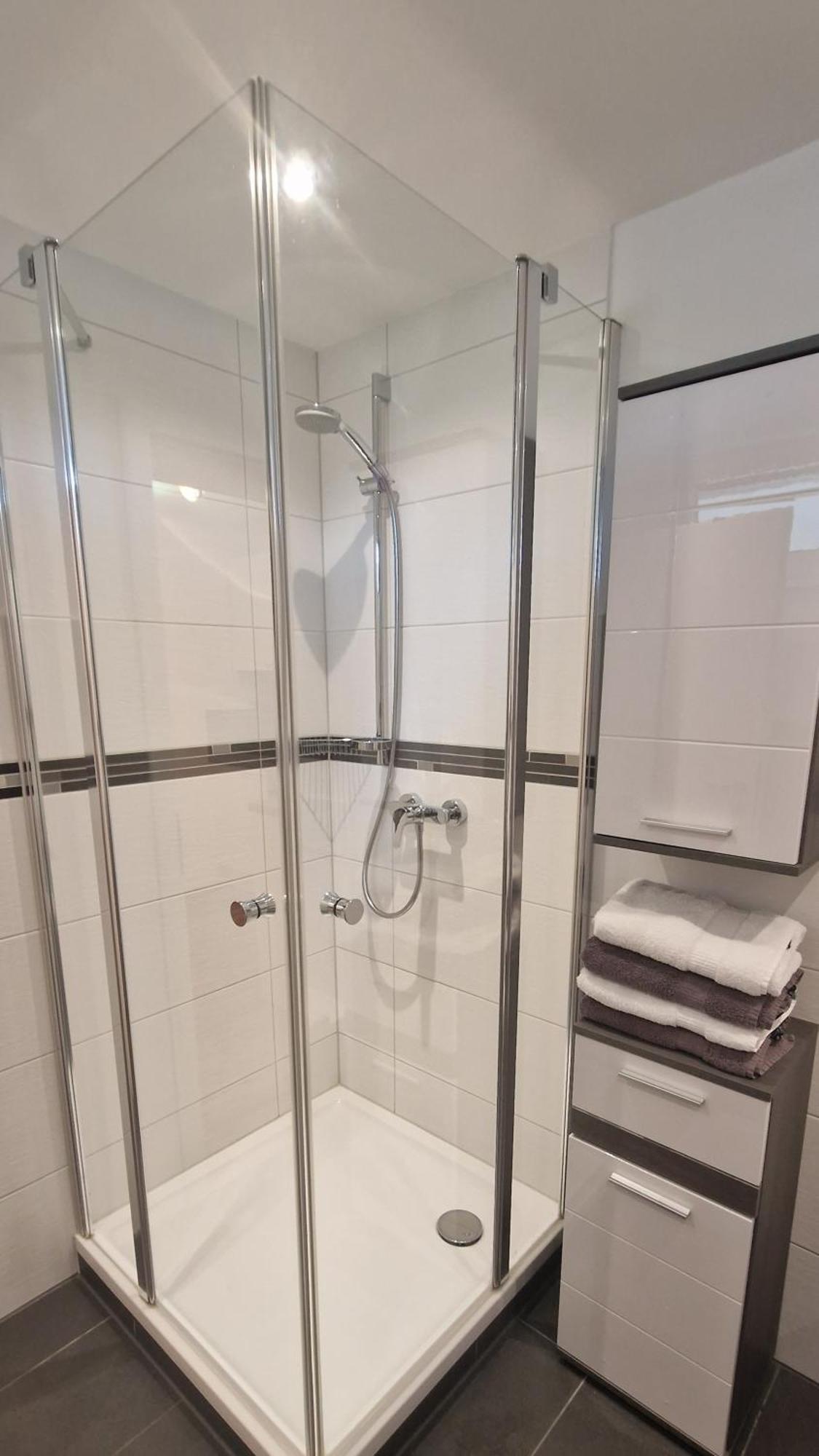 קיפנהיים Ferienwohnung Schlossblick מראה חיצוני תמונה